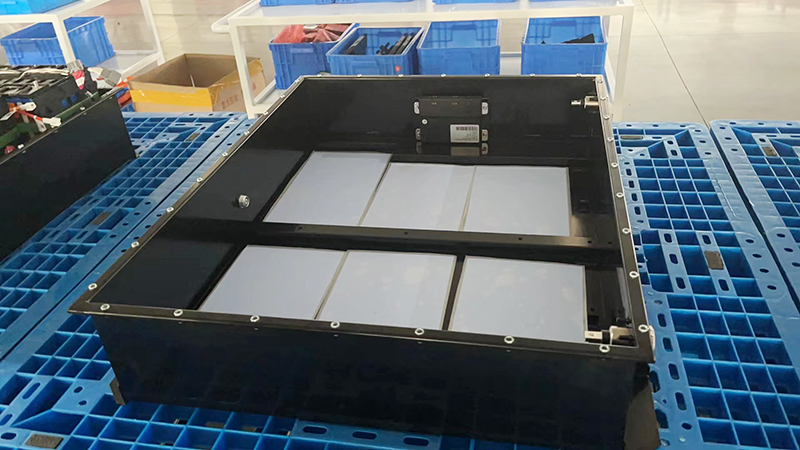 高效热管理：导热硅胶片助力储能电池包散热优化